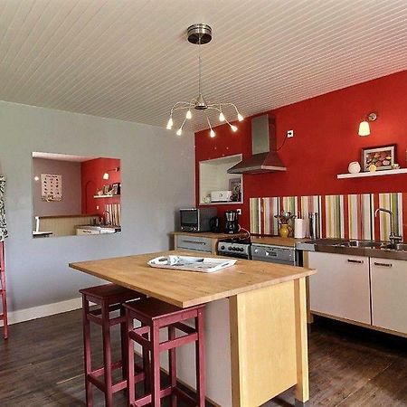 Holiday Home Le Gite De Kerneuil Gommenecʼh Екстериор снимка