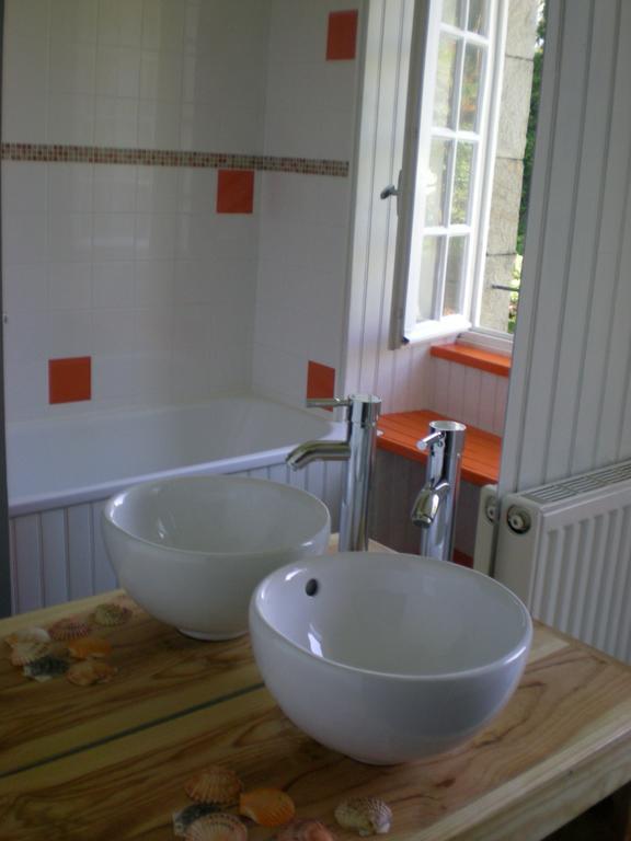 Holiday Home Le Gite De Kerneuil Gommenecʼh Стая снимка